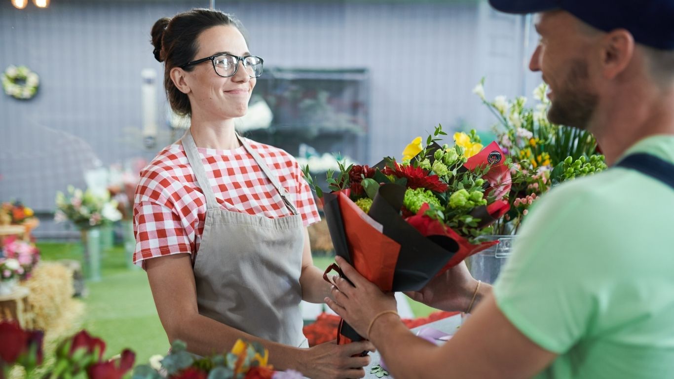 A Florist’s Guide to Flower Delivery on MannaEV